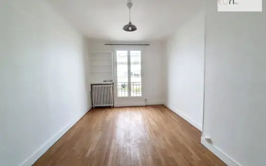 Location appartement 1 pièce(s) 30 m², 800 €/mois